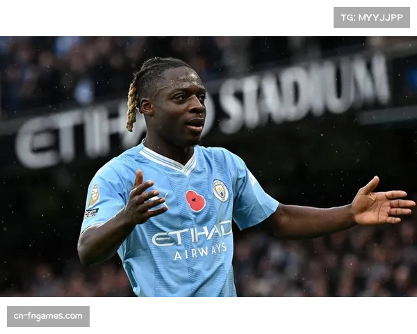 多库近五场首发制造13次犯规 场均贡献近5次成功过人表现突出