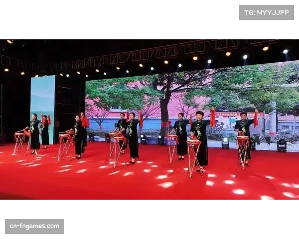 中场表演精彩纷呈,当地文化元素融入演出 中场表演精彩纷呈,当地文化元素融入演出